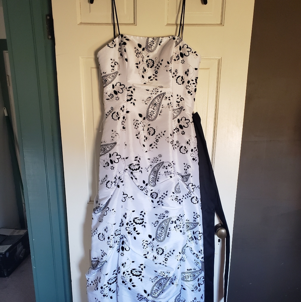 Gown